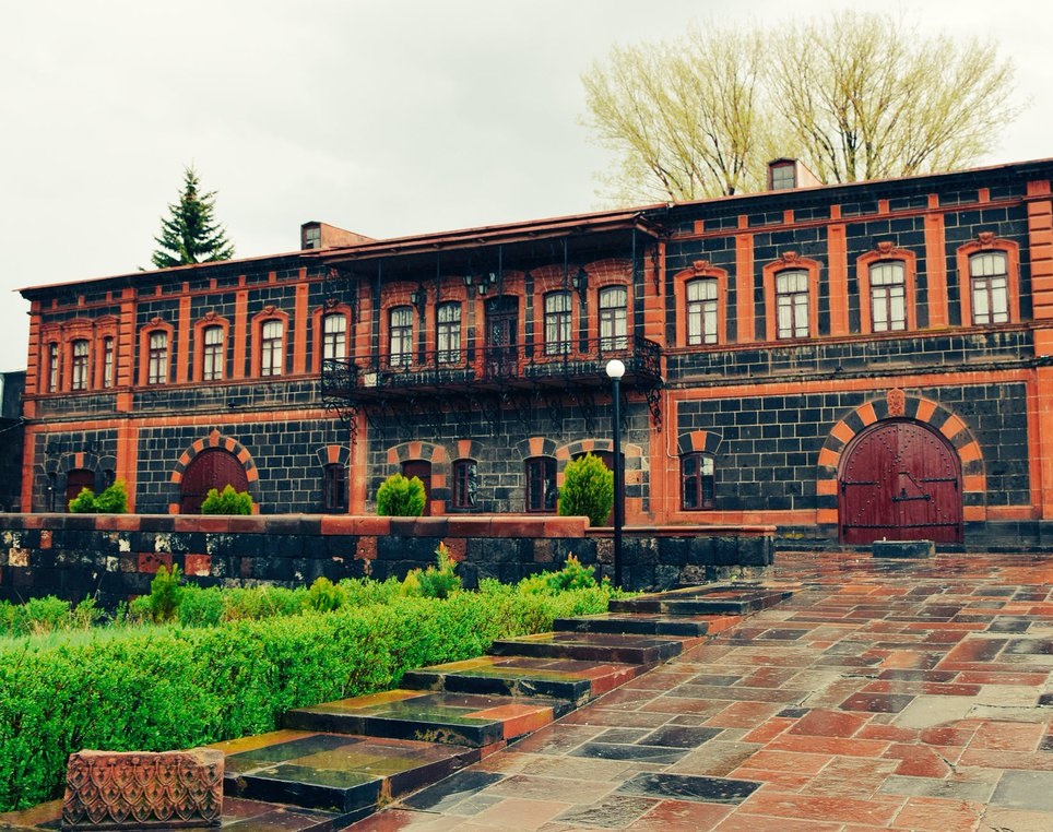 Гомри Гомри