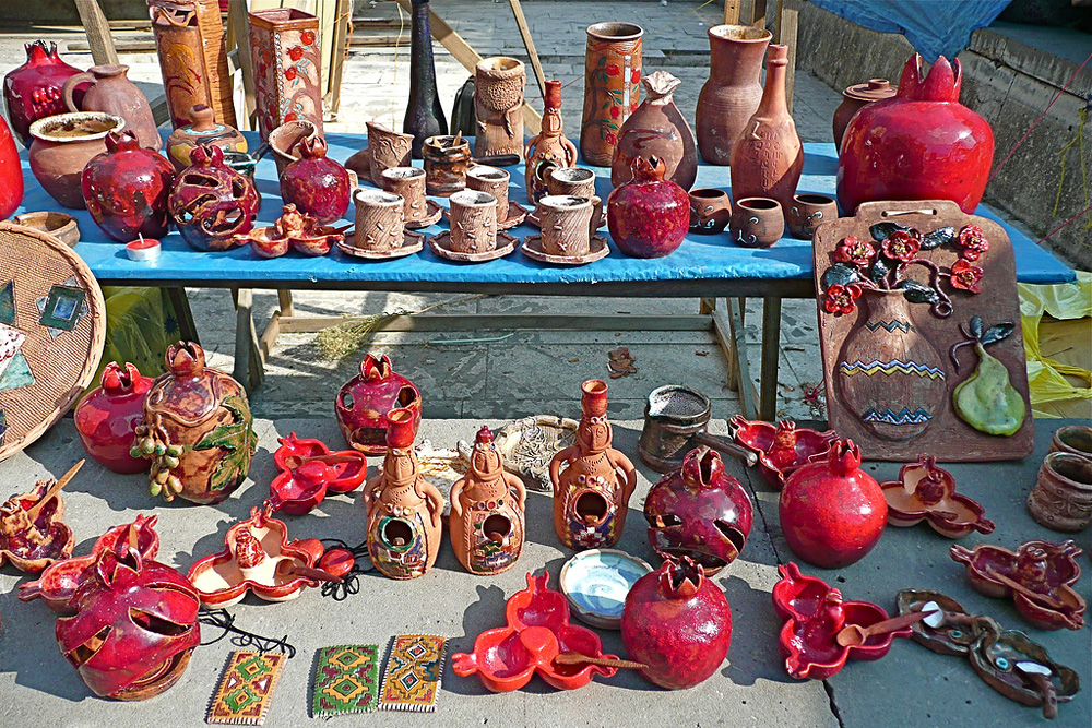 Вернисаж в Ереване Вернисаж в Ереване