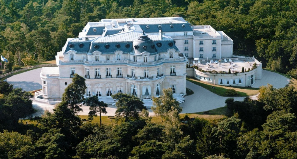 Week-end в замке под Парижем Week-end в замке под Парижем