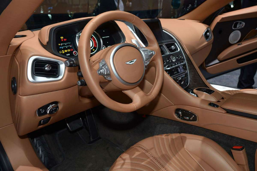 ASTON MARTIN DB11 ASTON MARTIN DB11