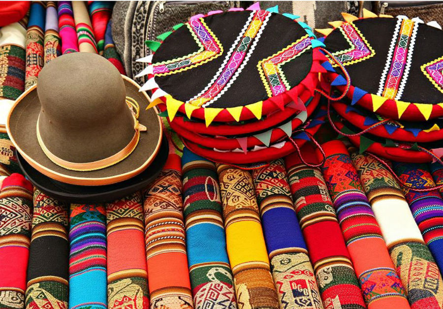 Местная одежда Местная одежда