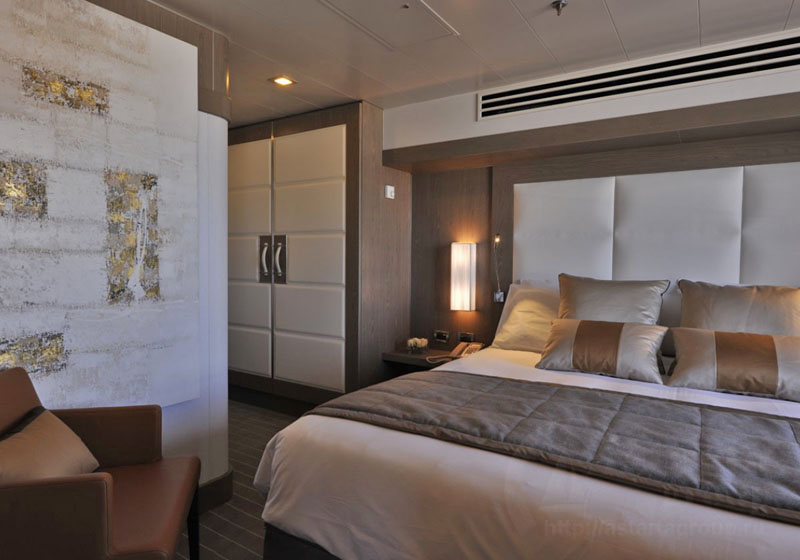 Судно класса люкс L`Austral Судно класса люкс L`Austral